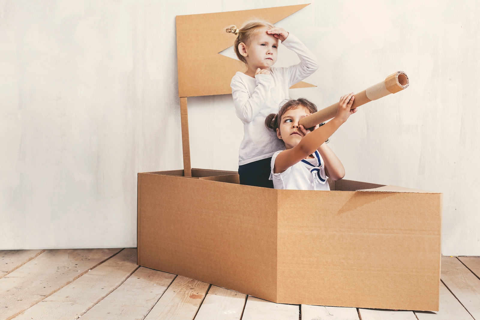 Seul à la maison ? Pourquoi ne pas choisir un stage ou camp de vacances ? 
